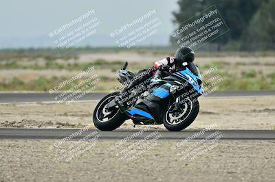 media/Apr-18-2025-TrackDaz (Fri) [[45f5874c44]]/C Group/Session 1 (Turn 7)/